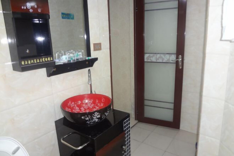 Bathroom 5, Xinyuan Mengya Inn, Nanchong
