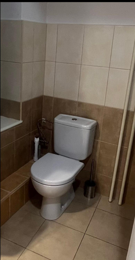 Bathroom 2, Stepanska noc A, Praha 1