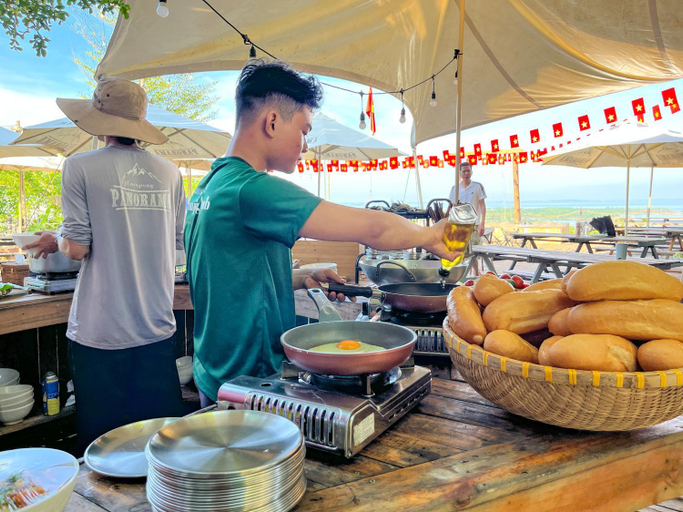 Food & Drinks 4, Panorama Glamping Lakeview hồ Trị An, Định Quán