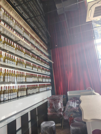Food & Drinks 5, Scarletz Suites KLCC By Twin Tower View, Kuala Lumpur