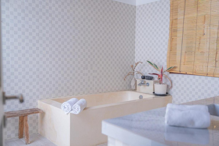 Others 3, Chic Tropical Villa 2 bedroom di Canggu, Badung