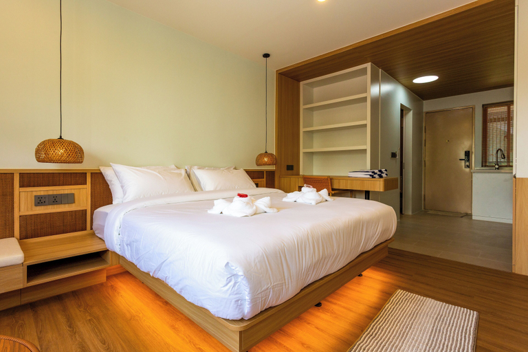 Room 2, Brand New Prime Spot 1BR Pool Sauna C268, Ko Samui