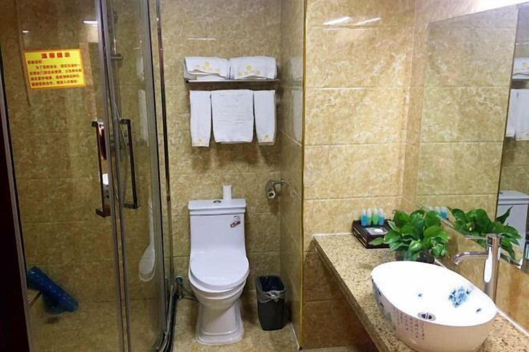 Bathroom 4, Ju De Hotel, Jiayuguan