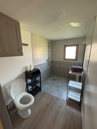 Bathroom 4, Holiday Village, Pas-de-Calais