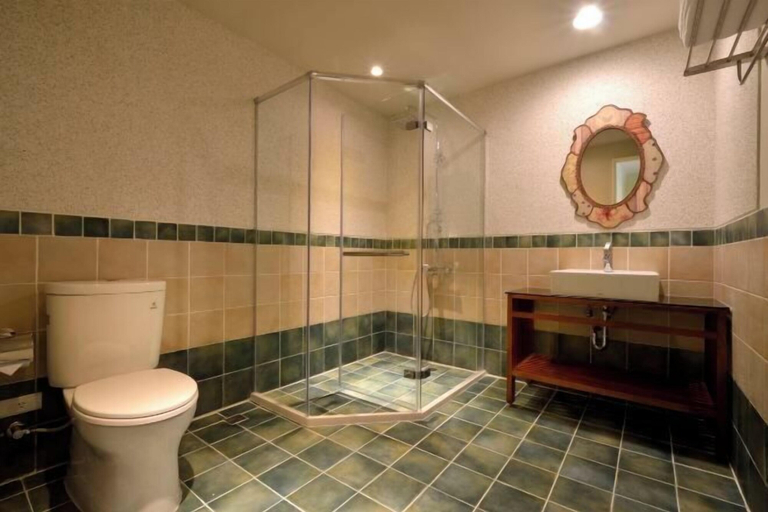 Bathroom, Jiufen Sunshine, New Taipei City