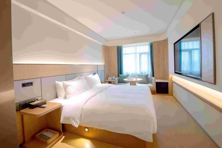 Bedroom 3, JI Hotel (Shanghai World Expo Area Yaohua Road), Shanghai