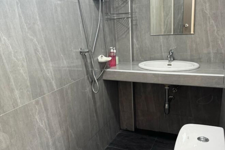 Bathroom 4, Saengcanthr, Muang Nakhon Ratchasima