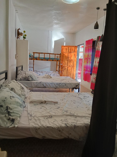 Bedroom 2, MARI-GOLD Travelers Inn, Midsayap