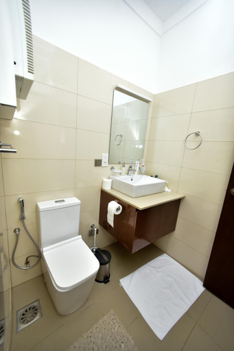 Bathroom 5, Ocean Breeze Negombo- TidesEnd Luxury Beach Apartments, Negombo