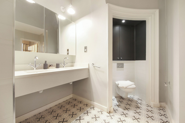 Bathroom 5, Hertford Flat 16, London