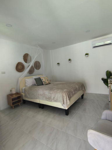 Bedroom, Luana Villas, Ko Lanta