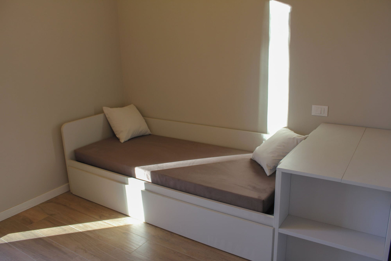 Room 4, Borgo Predeschera, Brescia