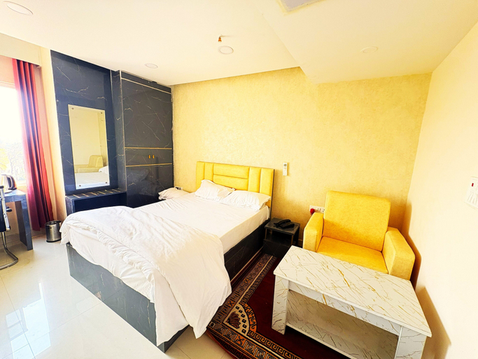 Room 3, Hotel Ranjana Palace, Purnia