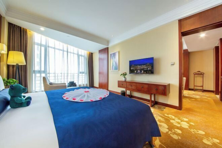 Bedroom 2, Merlinhod Hotel (Yuncheng Airport, North Railway Station), Yuncheng