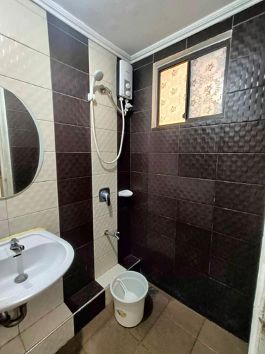 Bathroom, The ad has been hacked, Davao City