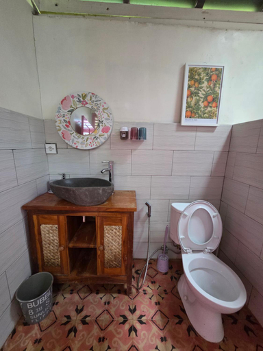 Bathroom 5, Budi Guest House, Badung