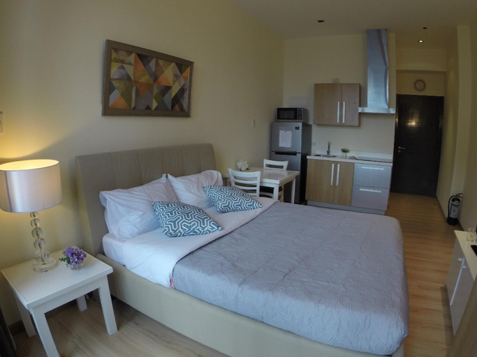 Bedroom 3, Vy Rentals at Knightsbridge Residences Apartments, Makati City