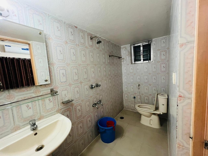 Bathroom, Tourist Home, Dhaka