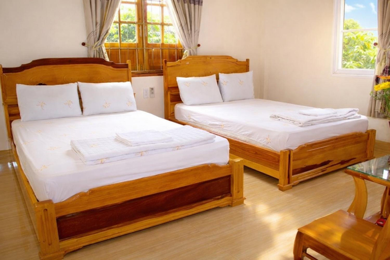 Bedroom 2, Khách Sạn Sơn Hiển, Cam Lâm