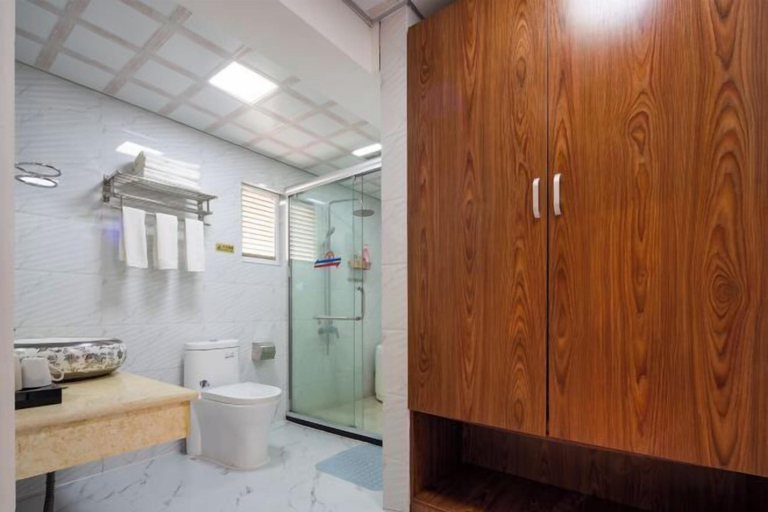 Bathroom 4, Colorful·Muyun inn, Baoshan