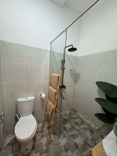Bathroom 4, Villa Luna, Badung