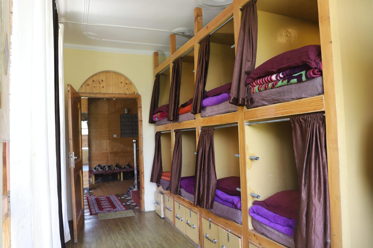 Bedroom 3, Backpacker's Stop, Kullu