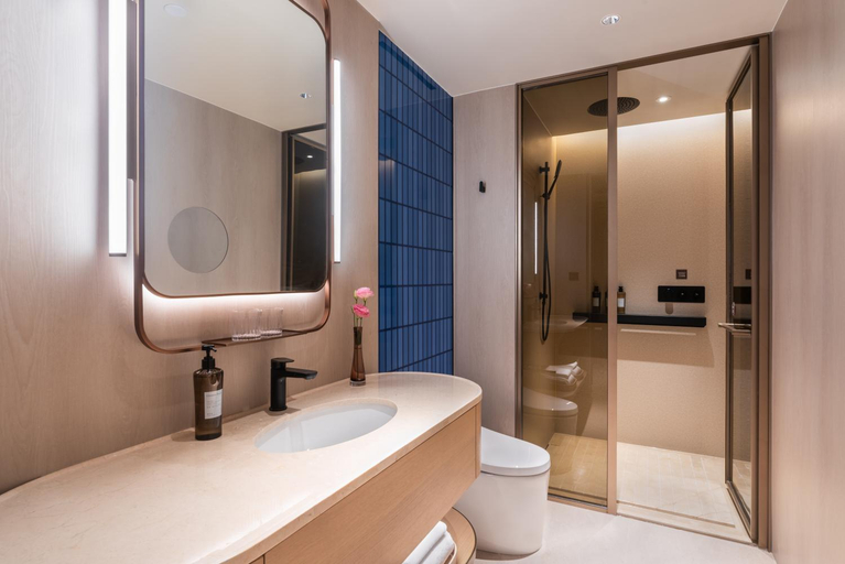 Bathroom 3, Crystal Hotel Yantai Binhai Square, Yantai
