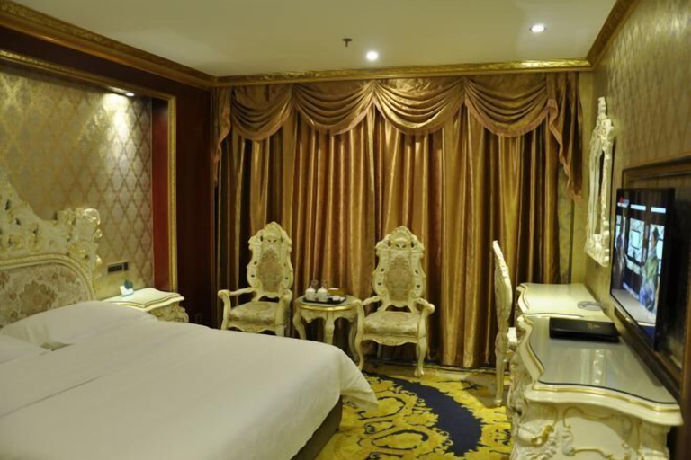 Bedroom 3, Alps hotel, Hechi