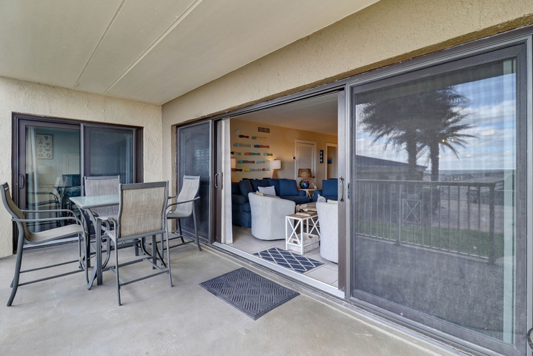 Interior 5, 108 Amelia by the Sea, Nassau