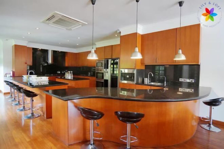 Room 3, 30P Luxurious Balinese Villa, Hulu Langat