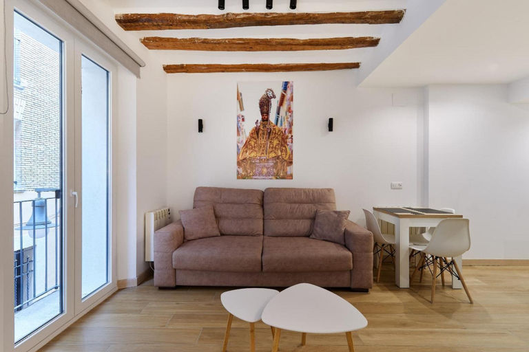 Living area 5, Apartamentos Linda by Clabao, Navarra