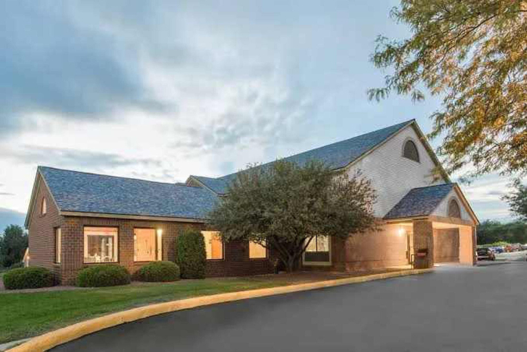 Exterior, Dodgeville inn and suites, Iowa