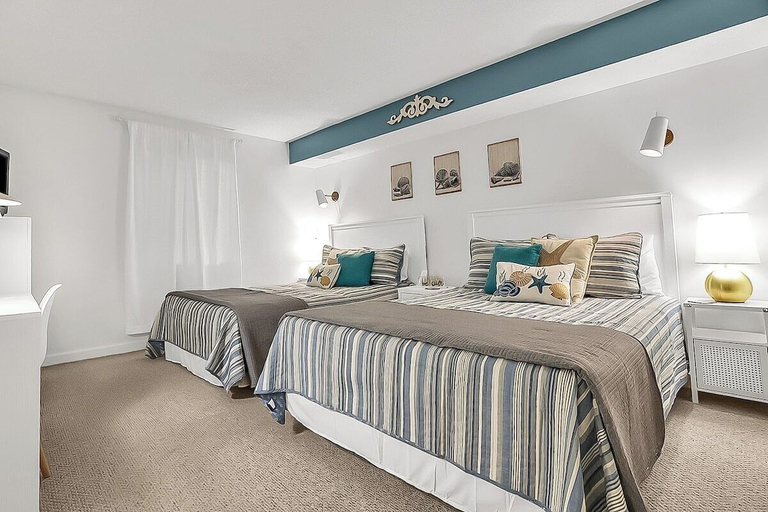 Interior 3, Verandas 407, Horry