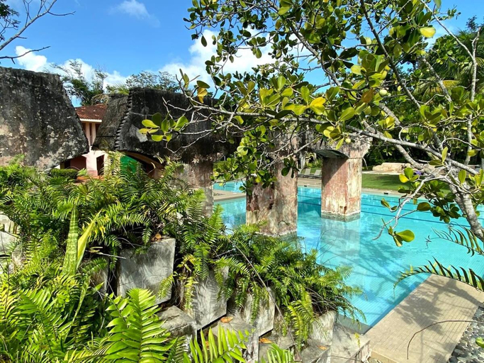 5, Villa Granada at Dorado Beach Resort pool nearby, West End