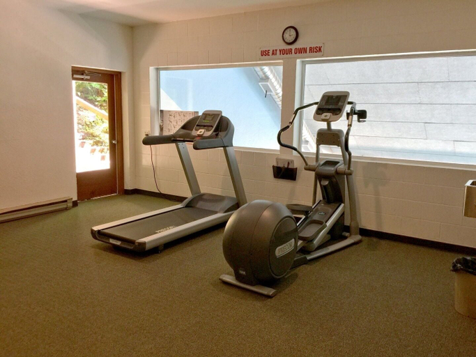 Fitness facility 4, Glacier Mt Baker Lodging, Whatcom