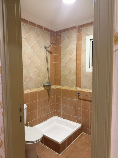 Bathroom 2, Akarem Al Slamah Serviced apartments