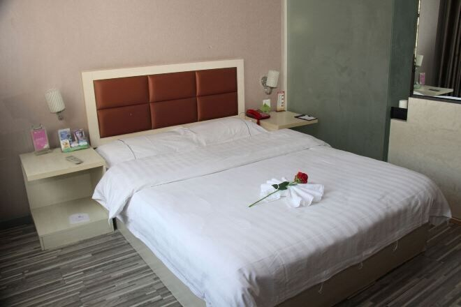 Bedroom 4, Yading Hotel (Yicheng Xiangsha Avenue), Xiangfan