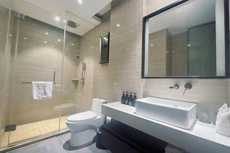 Bathroom 3, Youzhi Hotel, Hangzhou
