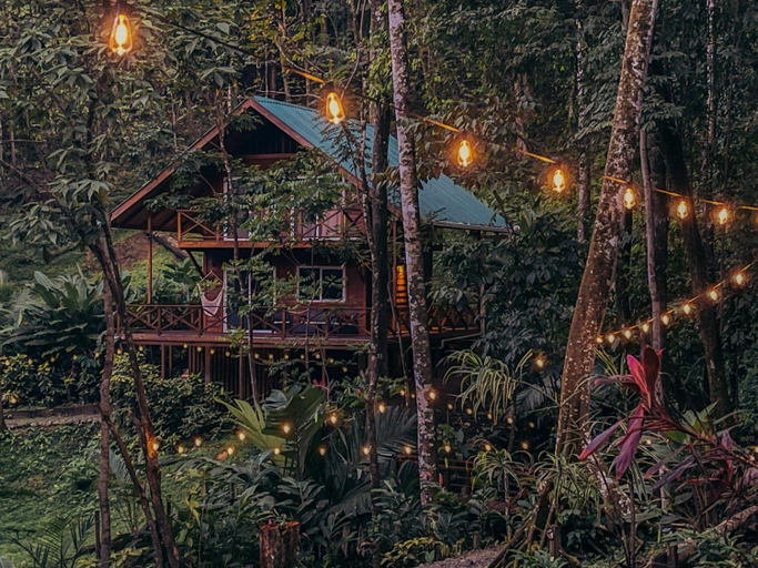 Others 4, Gaia Nature Lodges at Bluff Beach, Bocas del Toro