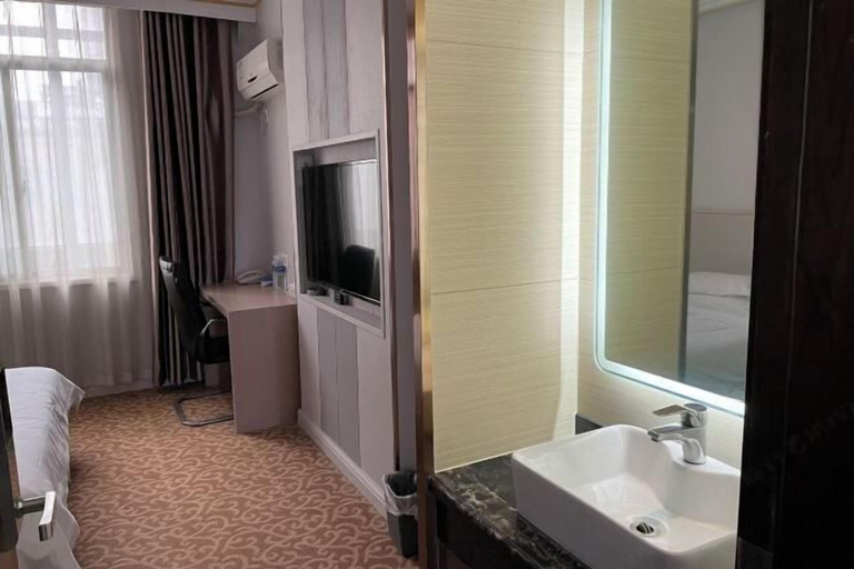 Others 5, Focus Hotel, Changsha