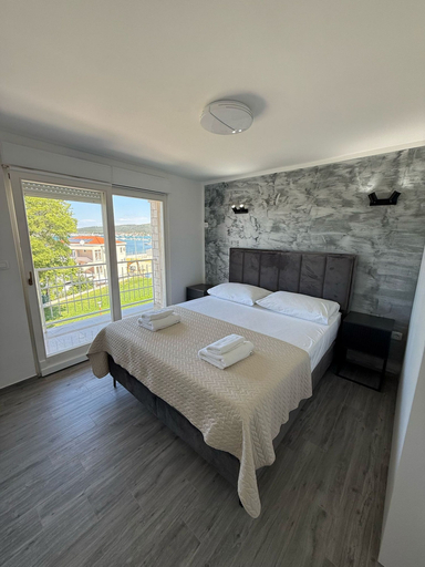 Room 4, Mediterraneo Apartment A1, Sukošan