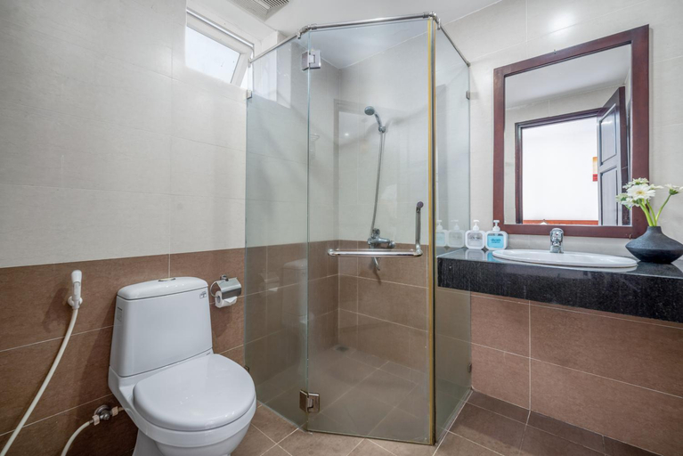Bathroom 4, SUNVIEW Hotel, Da Nang