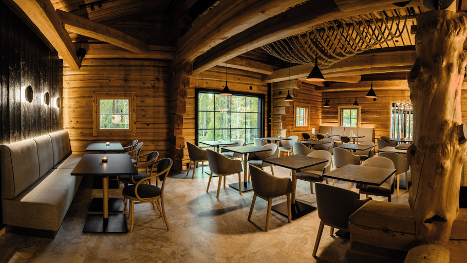 Food & Drinks 4, Vaattunki Wilderness Resort, Lapland