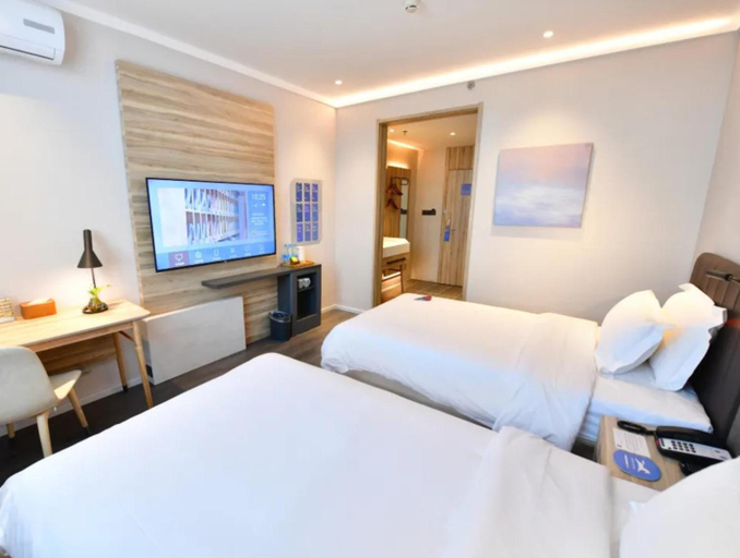 Bedroom 2, HanTing Premium Hotel (Beijing Capital Airport New International Exhibition Center), Beijing