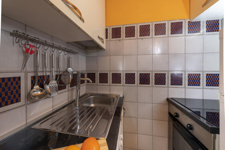 Others 4, Pantheon Apartment with Terrace, Rome