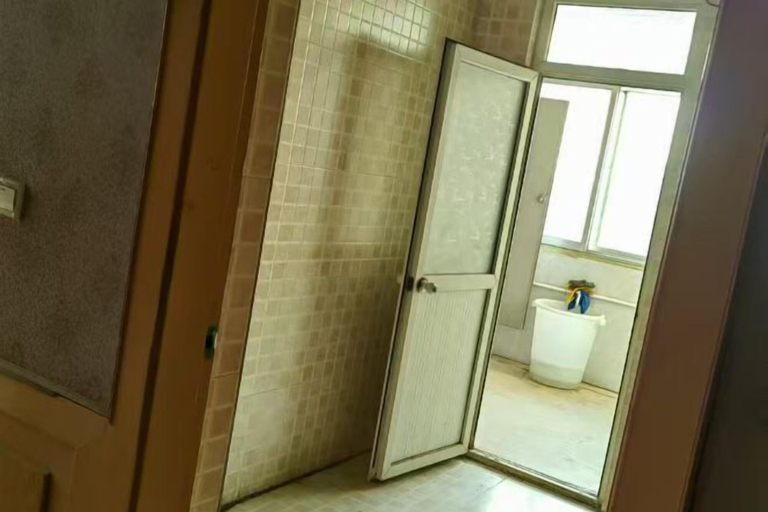 Bathroom 3, Xinzhuang Seafood Hotel, Yantai