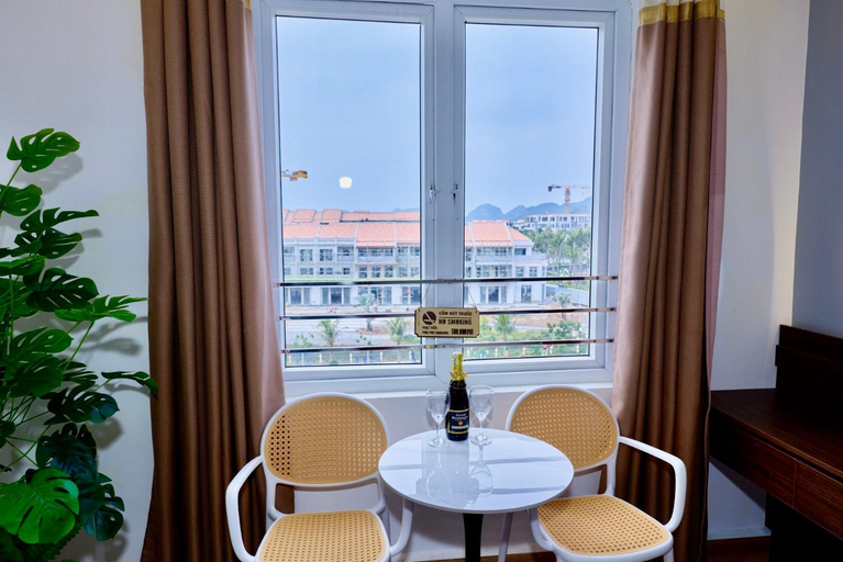 Others 3, GIANG SON Hotel, Cát Hải