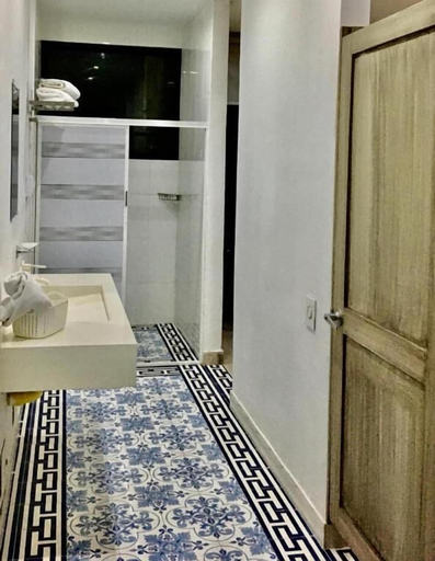 Bathroom 5, Arte Hotel, Santa Marta (Dist. Esp.)