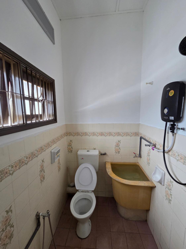 Bathroom 3, Ipoh Stadium Hostel, Kinta