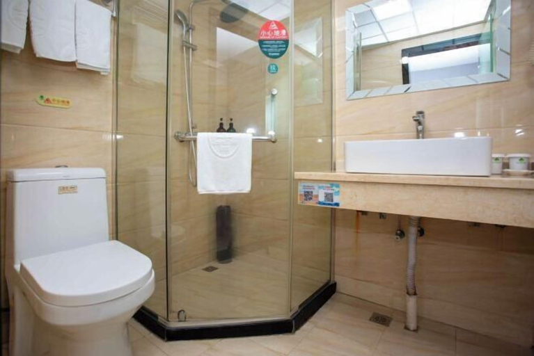 Bathroom 4, GreenTree Inn Express Hotel(Shanghai Luoqian), Shanghai